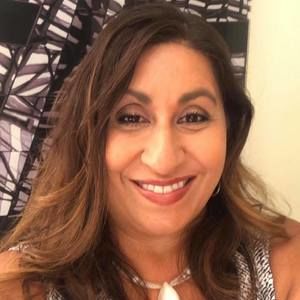 Meet your Posher, Leah